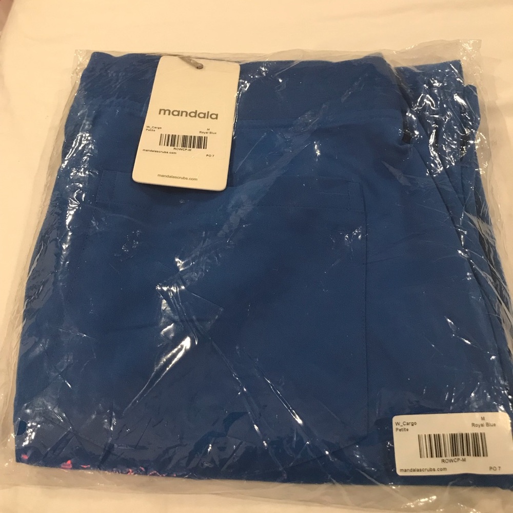 Mandala scrubs royal blue cargo pants M petite
